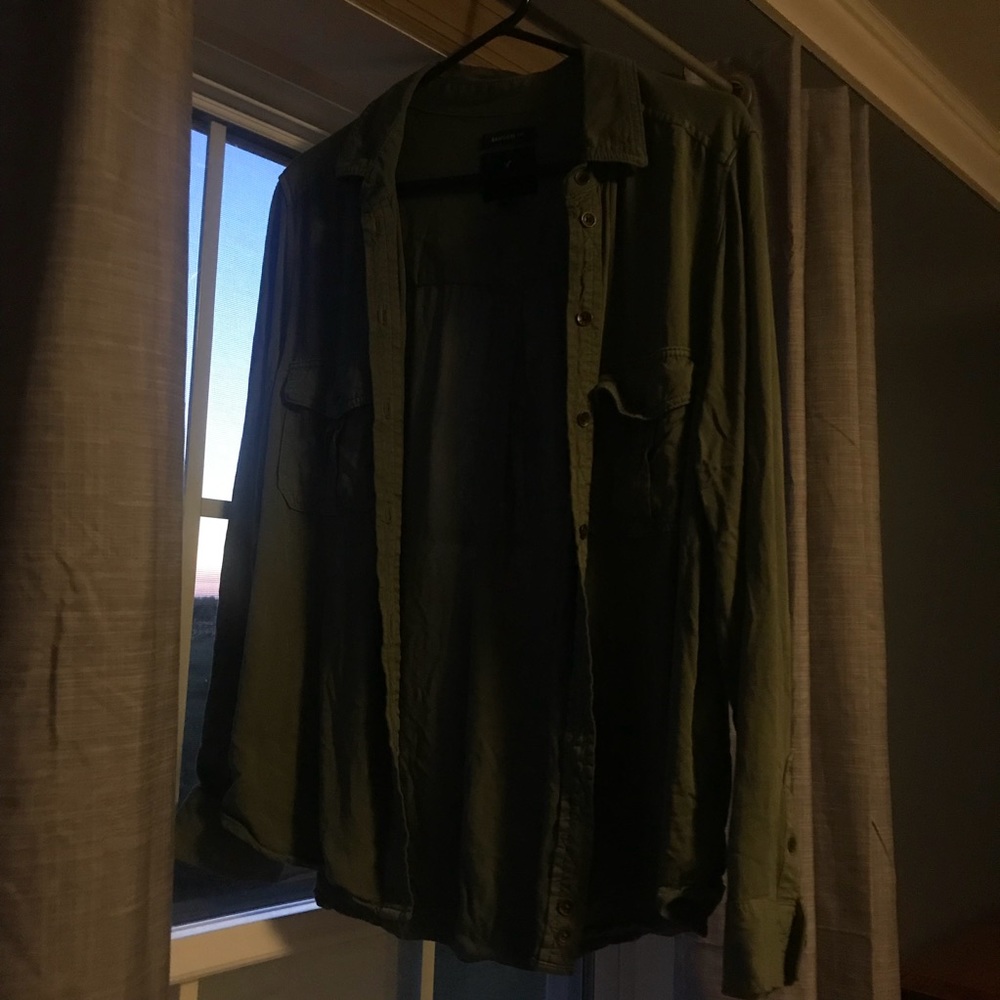 green button up